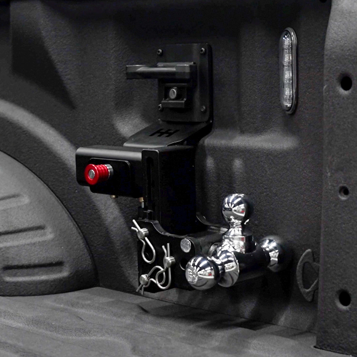 HITCHOLDER RECEIVER™